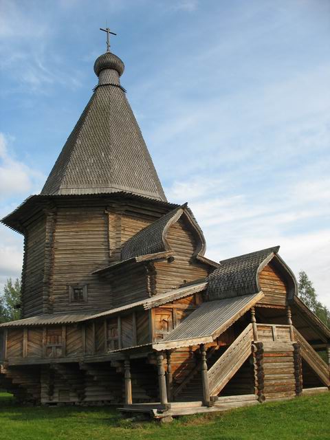 Георгиевский храм в Малых Корелах